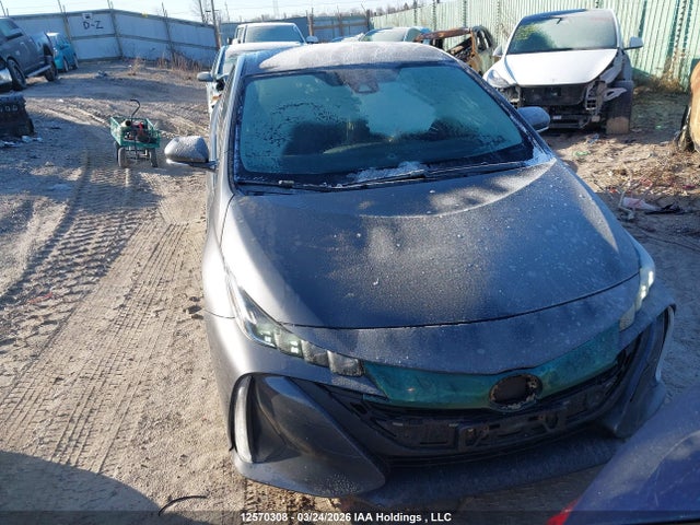 2018 Toyota Prius Prime Upgrade მანქანა იყიდება აუქციონზე, vin: JTDKARFP5J3076103, აუქციონის ნომერი: 12570308