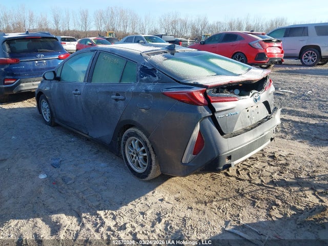 2018 Toyota Prius Prime Upgrade მანქანა იყიდება აუქციონზე, vin: JTDKARFP5J3076103, აუქციონის ნომერი: 12570308