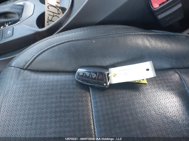5XYZUDLAXGG327288 Hyundai Santa Fe
