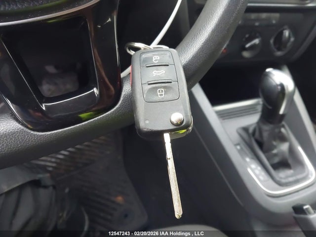 3VW267AJ1GM225815 Volkswagen Jetta 1.4 Tsi Trendline/1.4 Tsi Trendline+