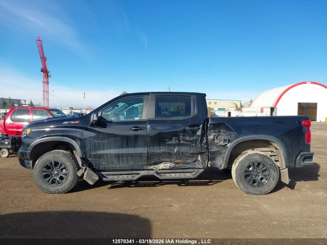 2022 Chevrolet Silverado 1500 Zr2 მანქანა იყიდება აუქციონზე, vin: 3GCUDHEL0NG630918, აუქციონის ნომერი: 12570341