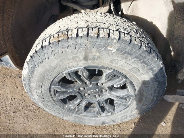2022 Chevrolet Silverado 1500 Zr2 მანქანა იყიდება აუქციონზე, vin: 3GCUDHEL0NG630918, აუქციონის ნომერი: 12570341