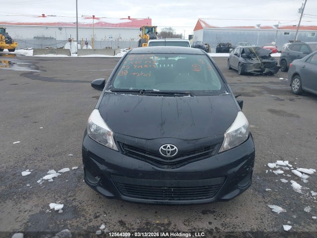 12564309 :رقم المزاد ، JTDKTUD30DD562118 vin ، 2013 Toyota Yaris Le مزاد بيع