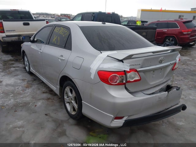 2011 Toyota Corolla S მანქანა იყიდება აუქციონზე, vin: 2T1BU4EE3BC646182, აუქციონის ნომერი: 12570354