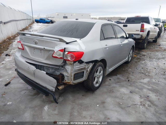 2011 Toyota Corolla S მანქანა იყიდება აუქციონზე, vin: 2T1BU4EE3BC646182, აუქციონის ნომერი: 12570354