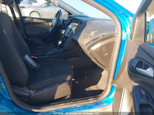 2015 Ford Focus Se მანქანა იყიდება აუქციონზე, vin: 1FADP3F26FL371247, აუქციონის ნომერი: 12570378