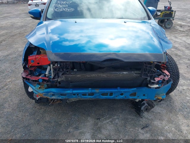 2015 Ford Focus Se მანქანა იყიდება აუქციონზე, vin: 1FADP3F26FL371247, აუქციონის ნომერი: 12570378