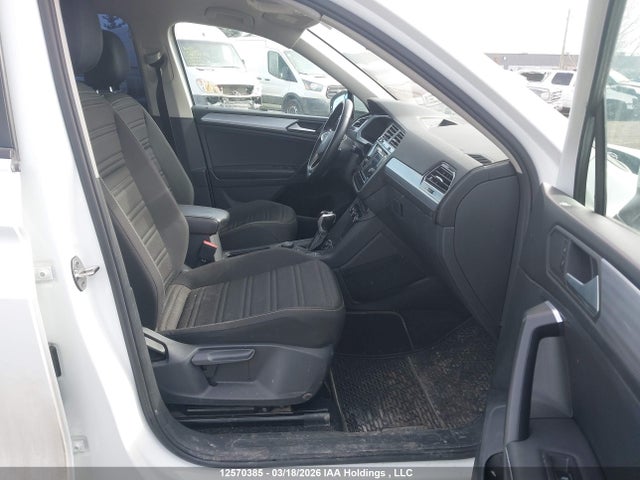 3VV0B7AX4NM100087 Volkswagen TIGUAN S