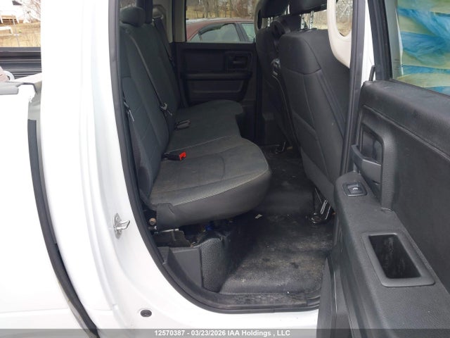 12570387 :رقم المزاد ، 1C6RR7FG6MS529660 vin ، 2021 Ram 1500 Classic Tradesman مزاد بيع