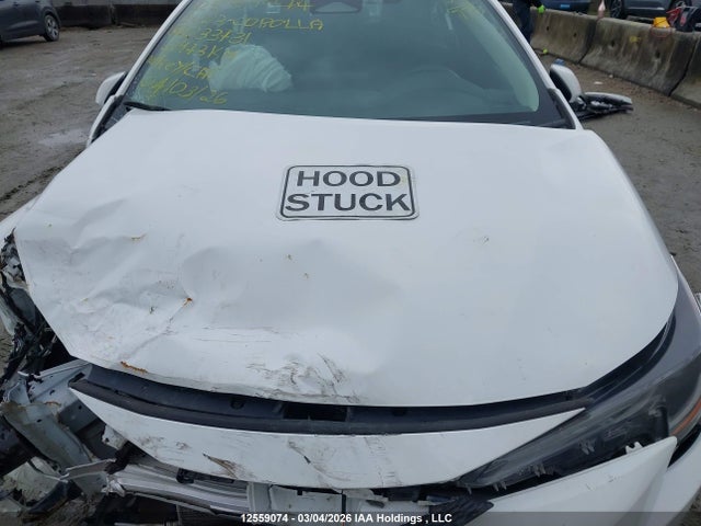 5YFB4MDE1PP033731 Toyota COROLLA LE