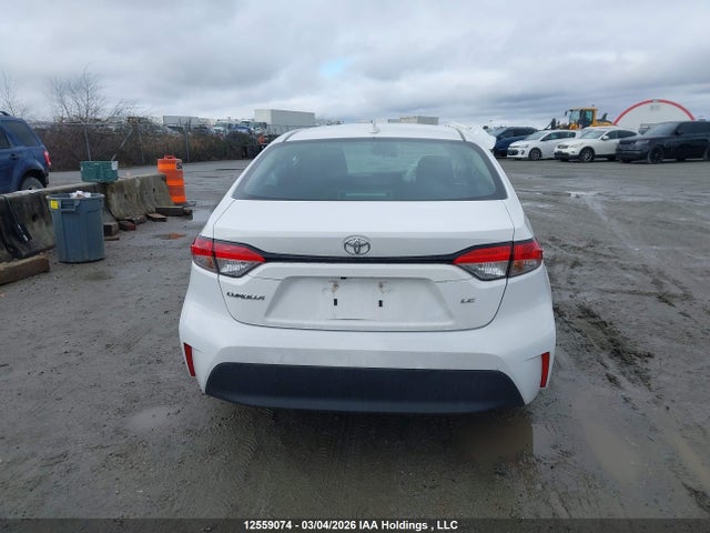 5YFB4MDE1PP033731 Toyota COROLLA LE