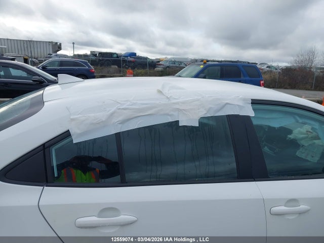 5YFB4MDE1PP033731 Toyota COROLLA LE