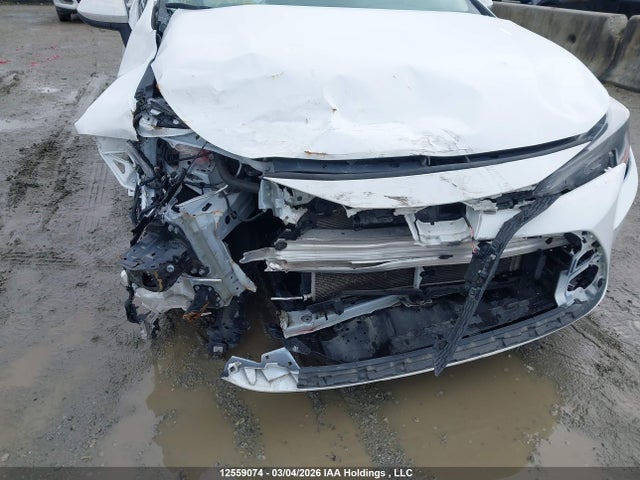 5YFB4MDE1PP033731 Toyota COROLLA LE