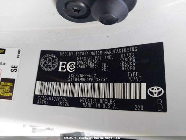 5YFB4MDE1PP033731 Toyota COROLLA LE