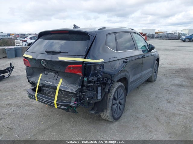 12562676 :رقم المزاد ، 3VVSX7B21RM094753 vin ، 2024 Volkswagen Taos Comfortline مزاد بيع