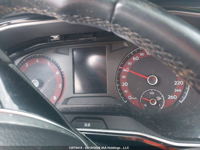 3VWE57BU8KM042381 Volkswagen Jetta 1.4 Tsi Highline