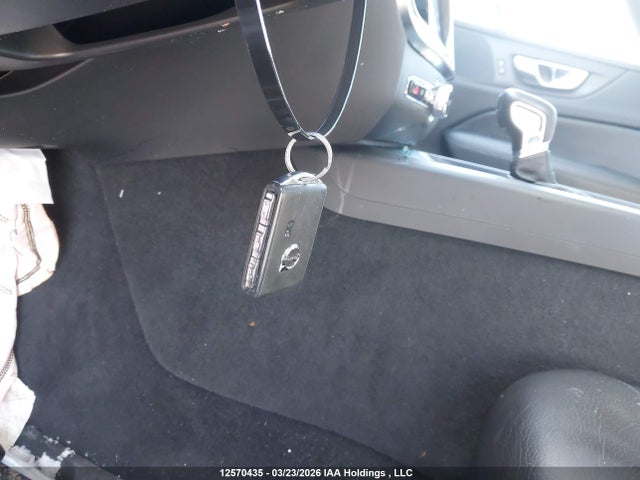 7JRA22TK1KG002651 Volvo S60 T6 Momentum