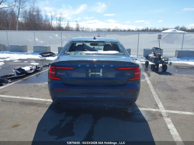 7JRA22TK1KG002651 Volvo S60 T6 Momentum