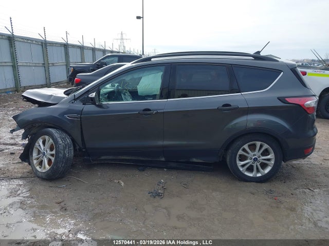 Ford ESCAPE SE 2018 1FMCU9GD2JUB32827 Image 15
