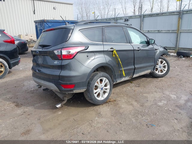 Ford ESCAPE SE 2018 1FMCU9GD2JUB32827 Image 4