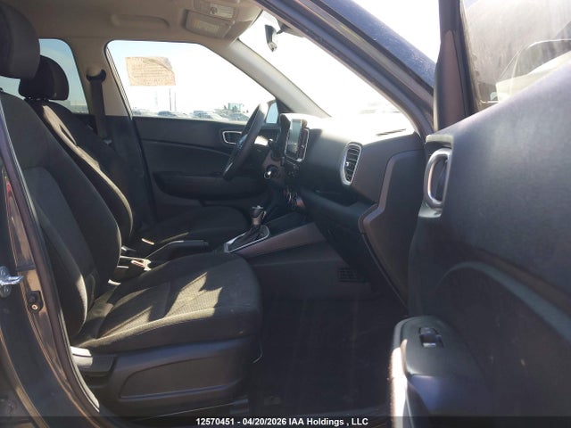Продажа на аукционе авто 2023 Hyundai Venue, vin: KMHRB8A30PU268750, номер лота: 12570451