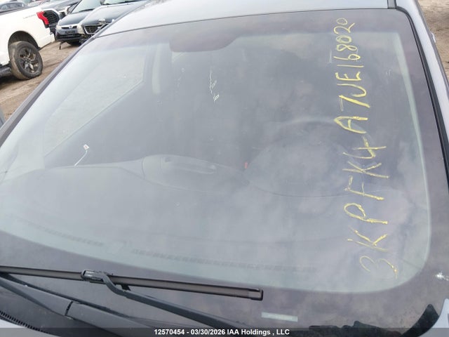 3KPFK4A74JE188408 KIA FORTE LX