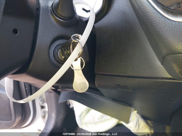 12570466 :رقم المزاد ، 5YFBPMBE1MP154121 vin ، 2021 Toyota Corolla Le مزاد بيع