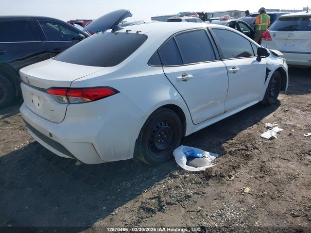 12570466 :رقم المزاد ، 5YFBPMBE1MP154121 vin ، 2021 Toyota Corolla Le مزاد بيع