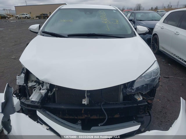 12570480 :رقم المزاد ، 2T1BURHE8HC948813 vin ، 2017 Toyota Corolla مزاد بيع