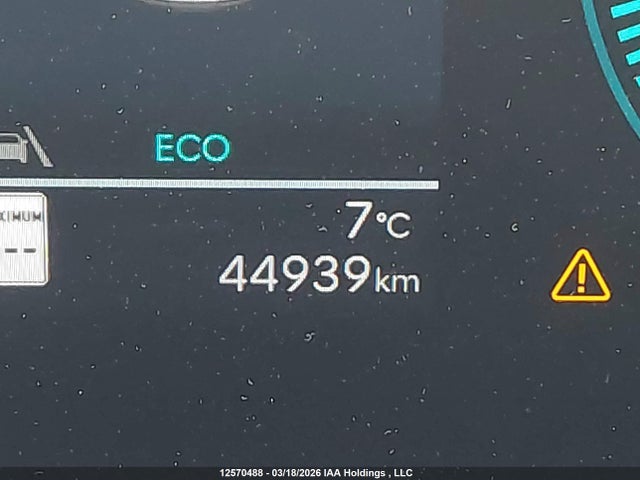 KM8P2DG18TU144578 Hyundai Santa Fe Preferred Hybrid Awd