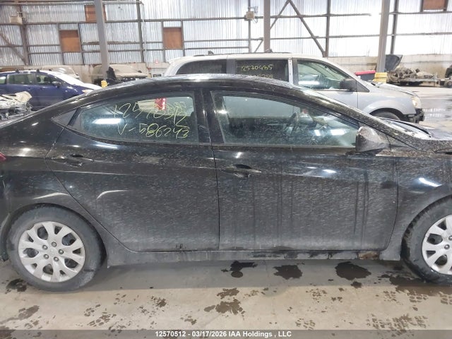 5NPDH4AE6FH586243 Hyundai ELANTRA GL