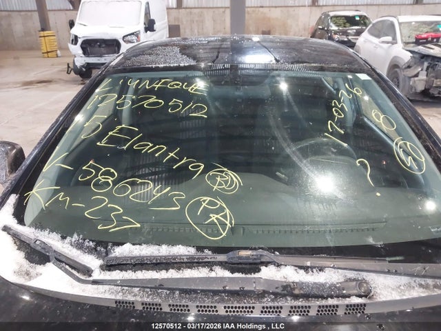 5NPDH4AE6FH586243 Hyundai ELANTRA GL