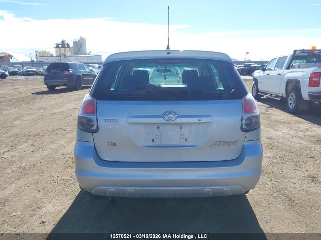 12570521 :رقم المزاد ، 2T1KR32E76C555423 vin ، 2006 Toyota Matrix Xr/xrs مزاد بيع