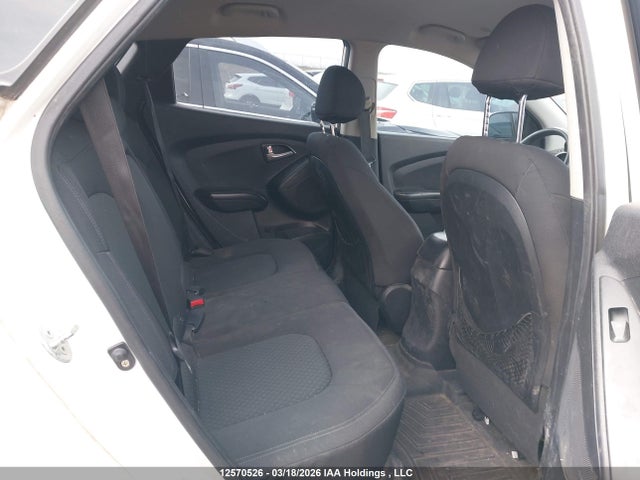 2013 Hyundai Tucson მანქანა იყიდება აუქციონზე, vin: KM8JT3AC2DU556469, აუქციონის ნომერი: 12570526