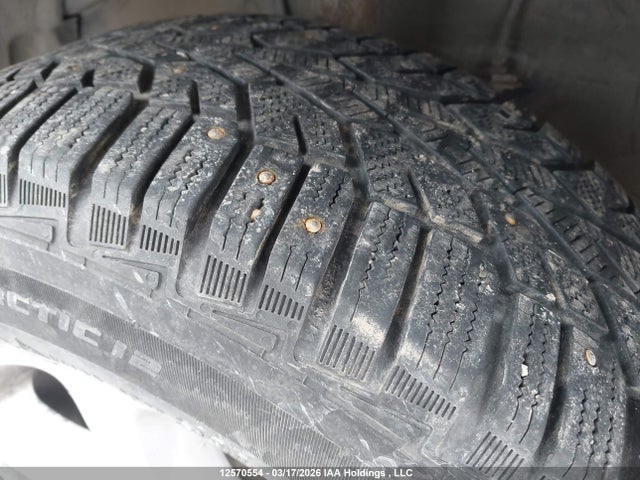 Продажа на аукционе авто 2005 Toyota Rav4, vin: JTEHD20V456040080, номер лота: 12570554
