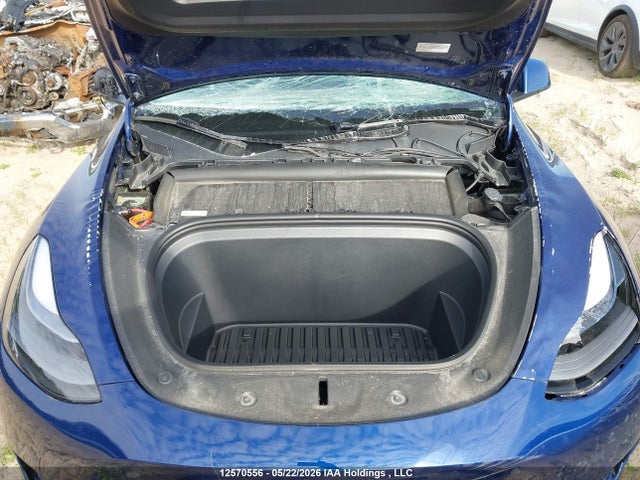 12570556 :رقم المزاد ، 7SAYGDEEXRF088633 vin ، 2024 Tesla Model Y مزاد بيع