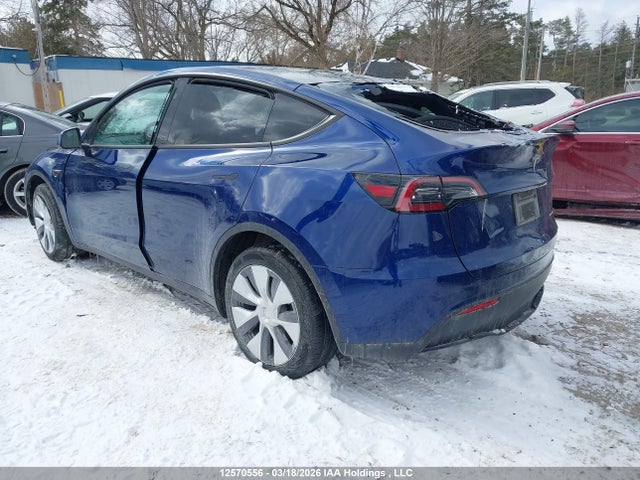 12570556 :رقم المزاد ، 7SAYGDEEXRF088633 vin ، 2024 Tesla Model Y مزاد بيع