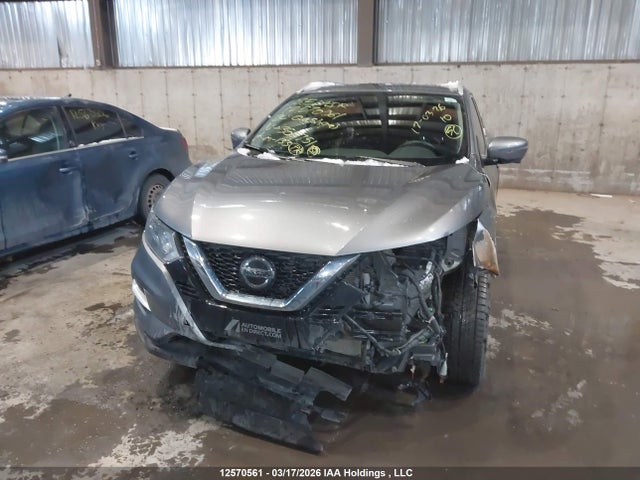 JN1BJ1CWXLW386751 Nissan QASHQAI