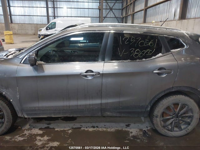 JN1BJ1CWXLW386751 Nissan QASHQAI