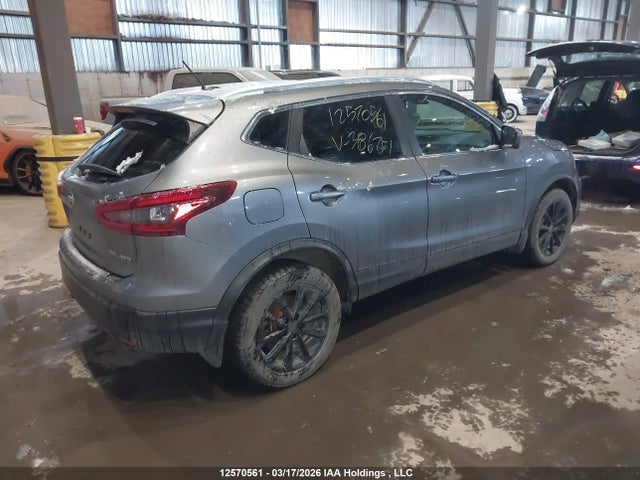 JN1BJ1CWXLW386751 Nissan QASHQAI