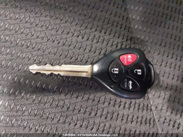12570565 :رقم المزاد ، 4T1BF1FK8GU583941 vin ، 2016 Toyota Camry مزاد بيع