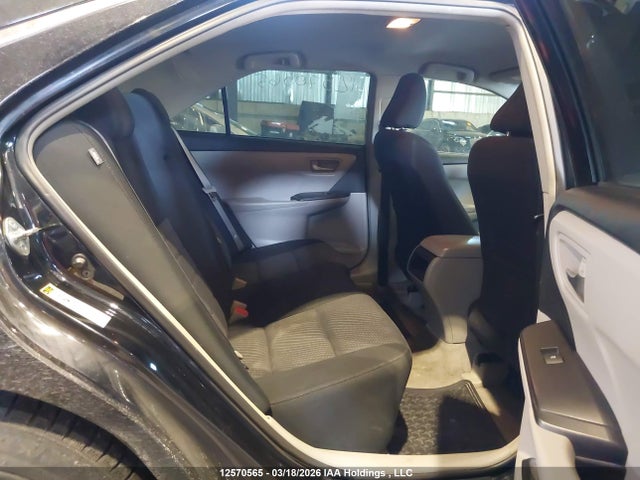 12570565 :رقم المزاد ، 4T1BF1FK8GU583941 vin ، 2016 Toyota Camry مزاد بيع