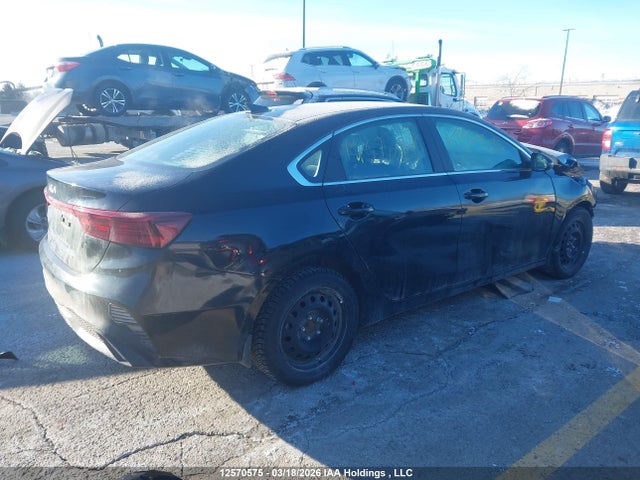 2022 Kia Forte მანქანა იყიდება აუქციონზე, vin: 3KPF34AD4NE458648, აუქციონის ნომერი: 12570575
