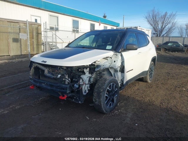 2021 Jeep Compass Trailhawk მანქანა იყიდება აუქციონზე, vin: 3C4NJDDBXMT590156, აუქციონის ნომერი: 12570582