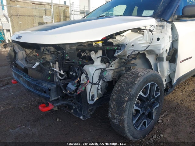2021 Jeep Compass Trailhawk მანქანა იყიდება აუქციონზე, vin: 3C4NJDDBXMT590156, აუქციონის ნომერი: 12570582