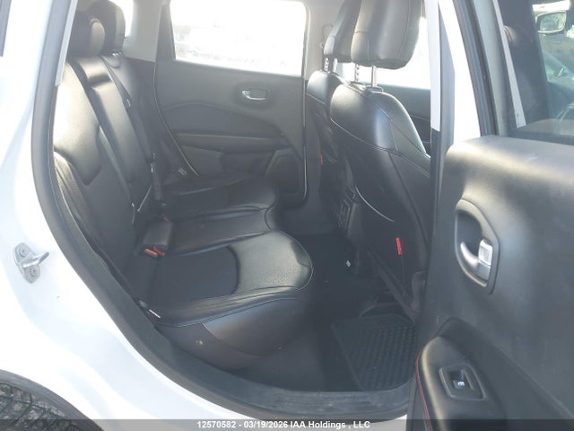 2021 Jeep Compass Trailhawk მანქანა იყიდება აუქციონზე, vin: 3C4NJDDBXMT590156, აუქციონის ნომერი: 12570582