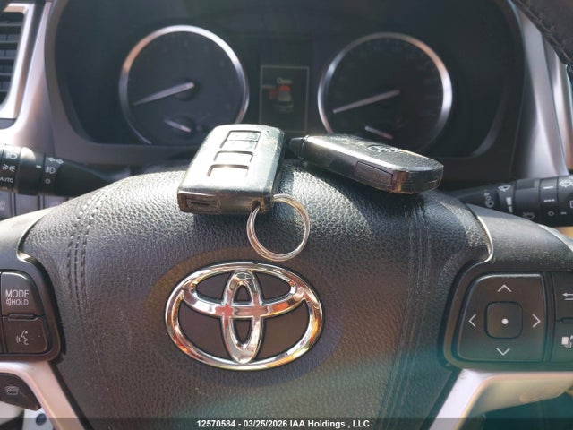 5TDDKRFH7GS262599 Toyota Highlander Limited