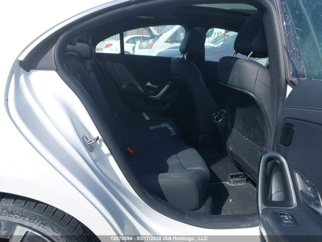 W1K5J4HB9TN589188 Mercedes-Benz CLA 250 4MATIC