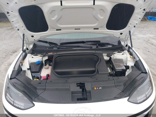 2025 Hyundai Ioniq 6 Sel მანქანა იყიდება აუქციონზე, vin: KMHM34AA5SA093484, აუქციონის ნომერი: 12570603
