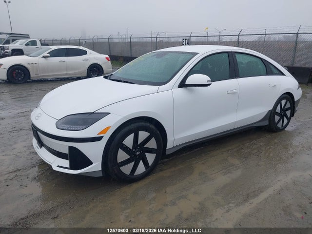2025 Hyundai Ioniq 6 Sel მანქანა იყიდება აუქციონზე, vin: KMHM34AA5SA093484, აუქციონის ნომერი: 12570603